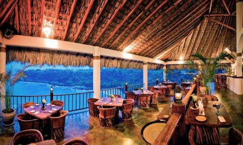 Get a glimpse of these top restaurants in Puerto Escondido